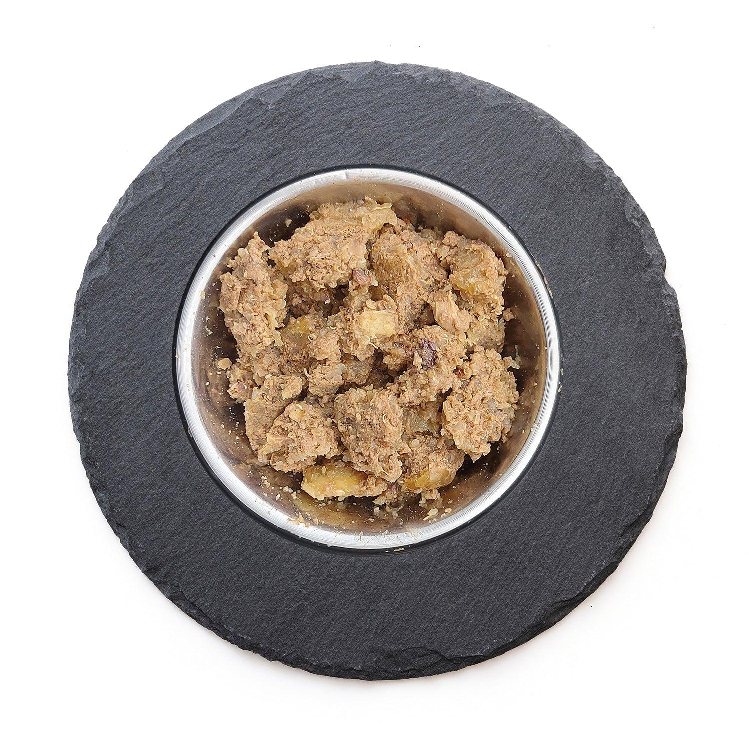 (6 x 800g) Wet menu horse with parsnip, quinoa and cranberries